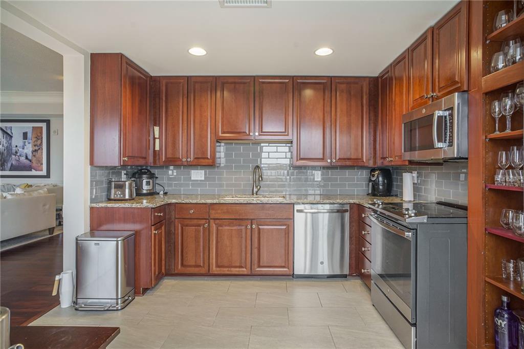 195 14th Street NE Unit P601