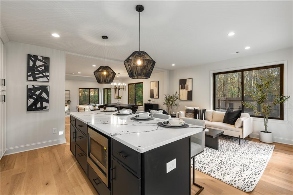 3099 Shadowood Lane