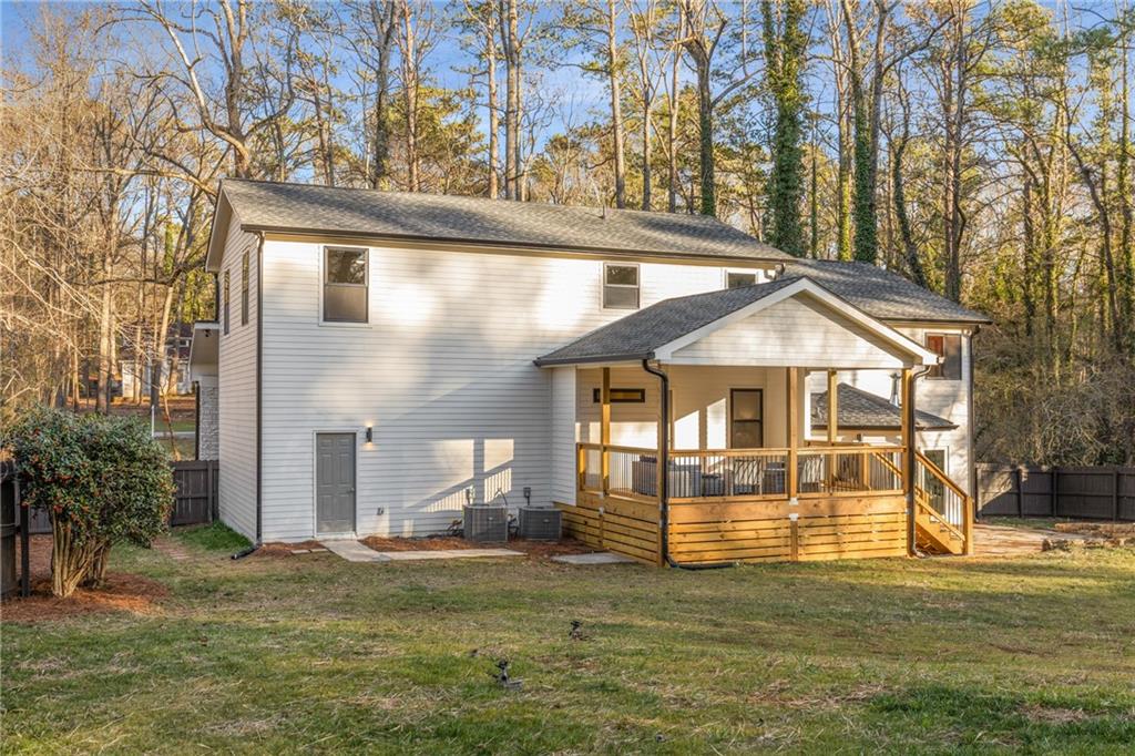 3099 Shadowood Lane