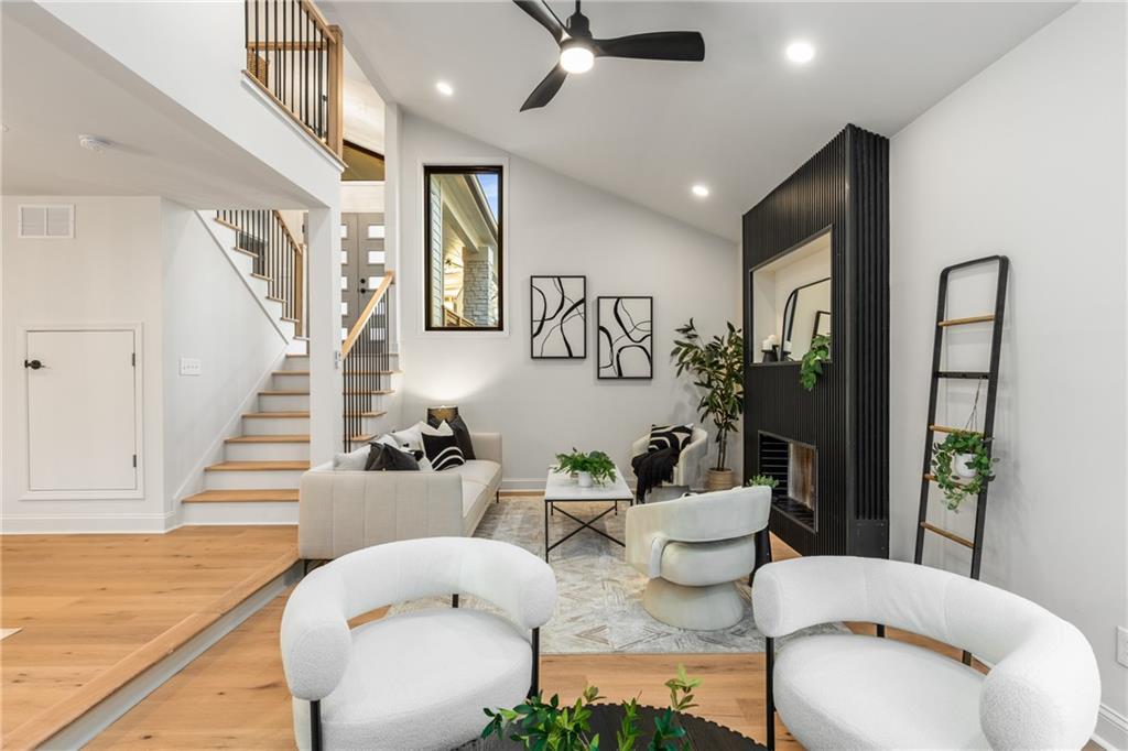 3099 Shadowood Lane