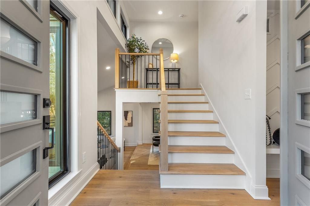 3099 Shadowood Lane