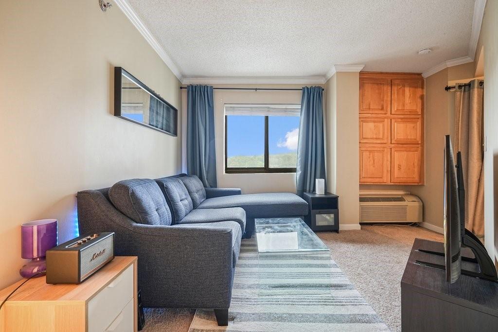 795 Hammond Drive Unit 709