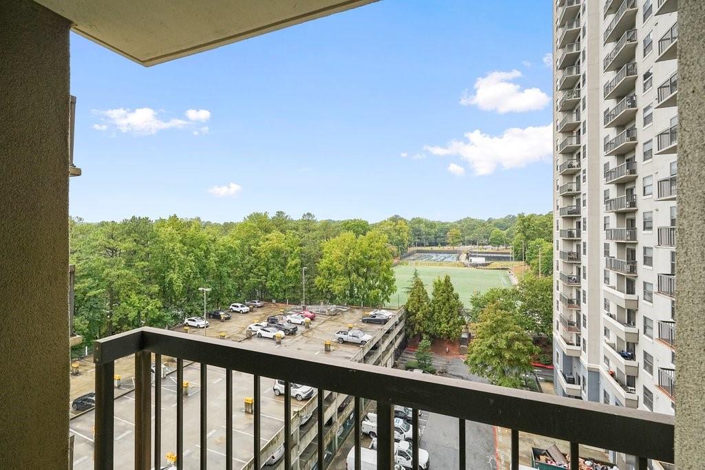 795 Hammond Drive Unit 709