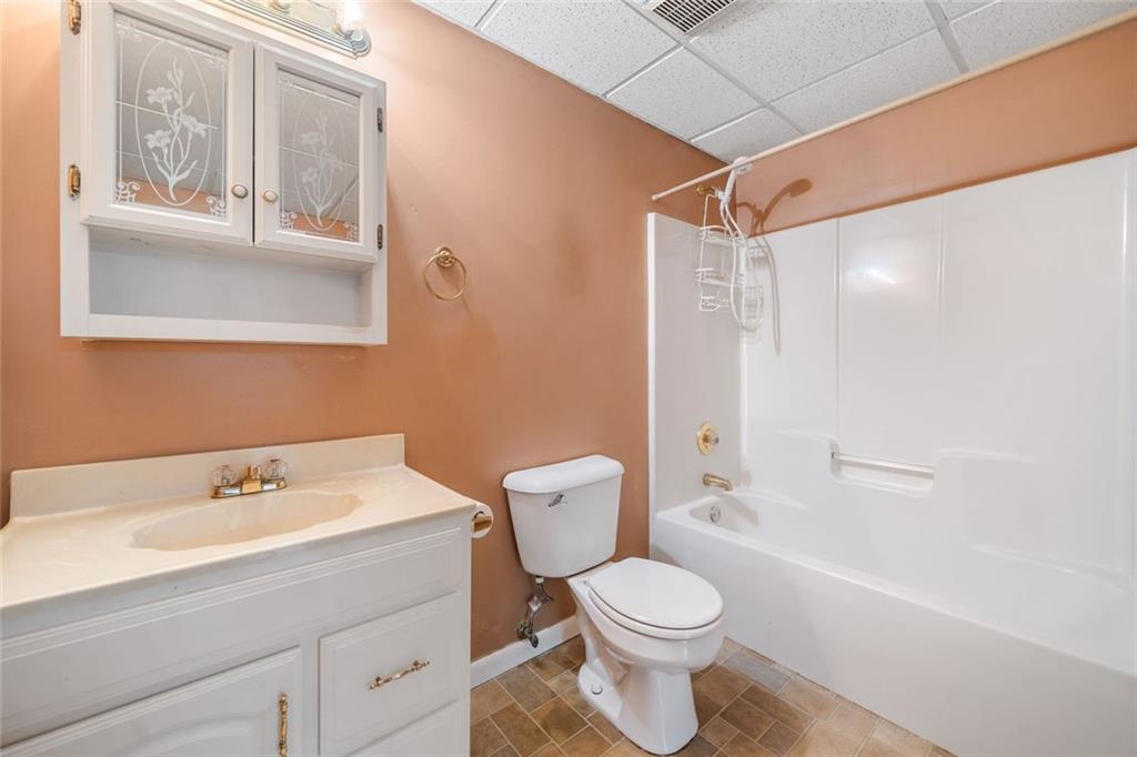 4124 High Country Drive