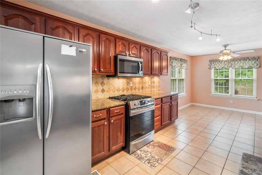 4124 High Country Drive