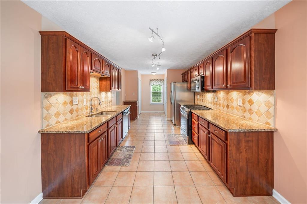 4124 High Country Drive