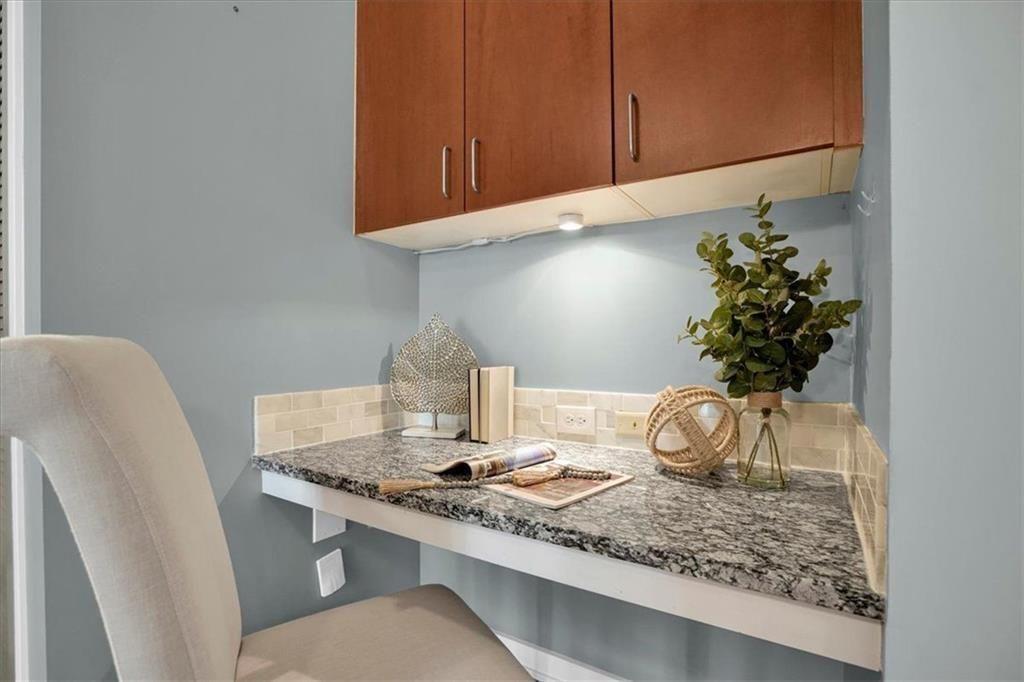 943 Peachtree Street NE Unit 1109