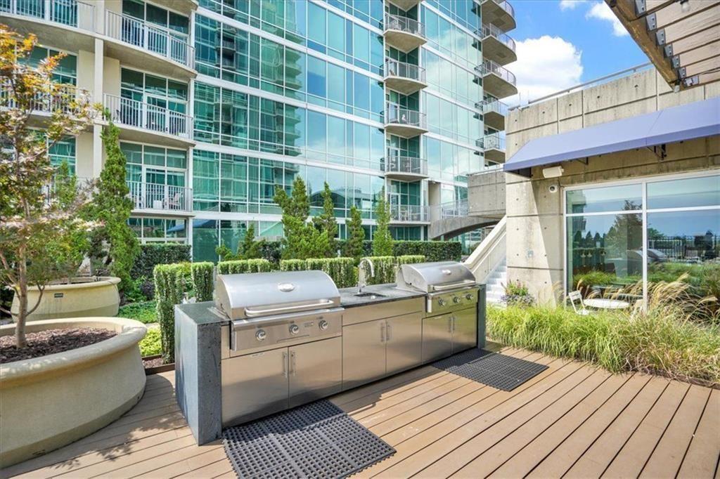 943 Peachtree Street NE Unit 1109