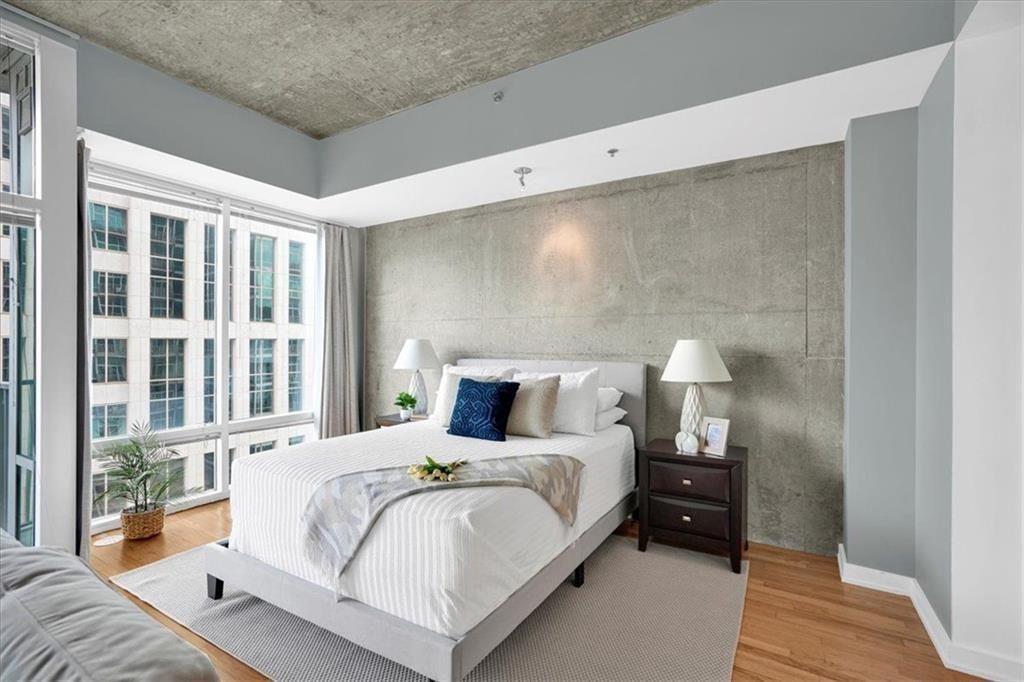 943 Peachtree Street NE Unit 1109