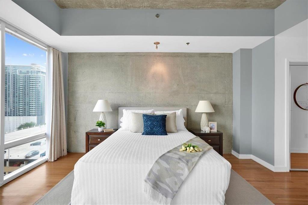 943 Peachtree Street NE Unit 1109