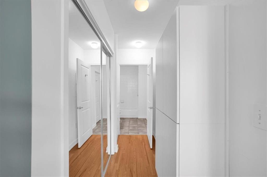 943 Peachtree Street NE Unit 1109