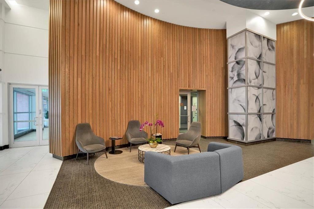 943 Peachtree Street NE Unit 1109