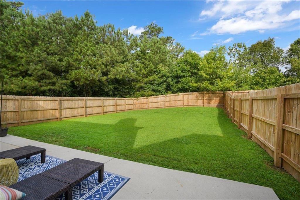 3700 Lakeside Walk Drive NW