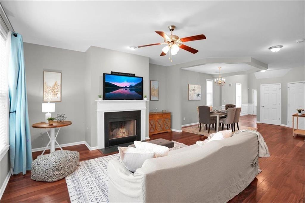 3700 Lakeside Walk Drive NW