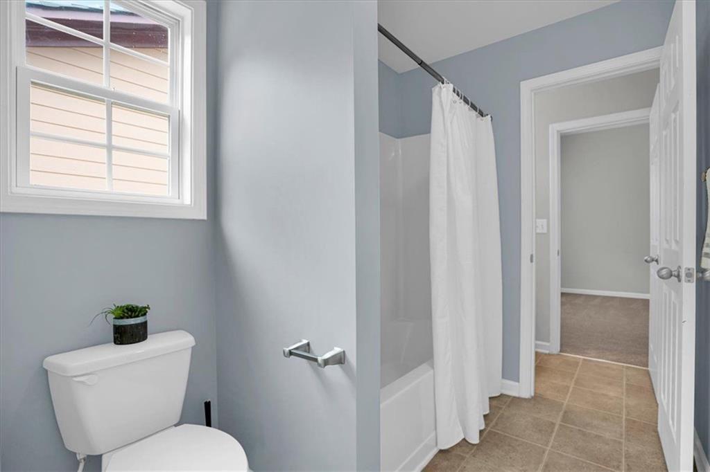 3700 Lakeside Walk Drive NW