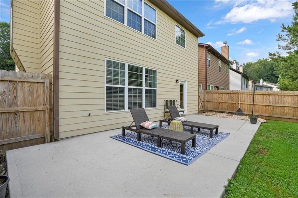 3700 Lakeside Walk Drive NW