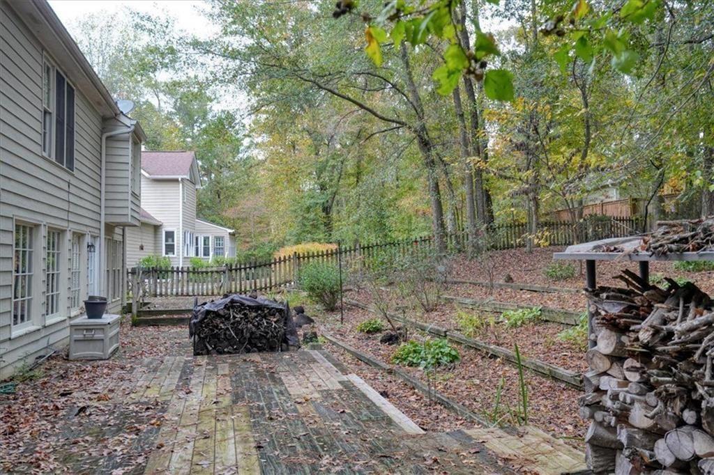 1274 Wynford Colony SW