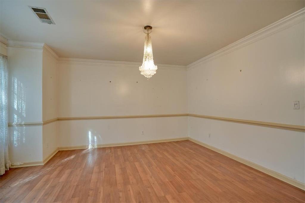 1274 Wynford Colony SW