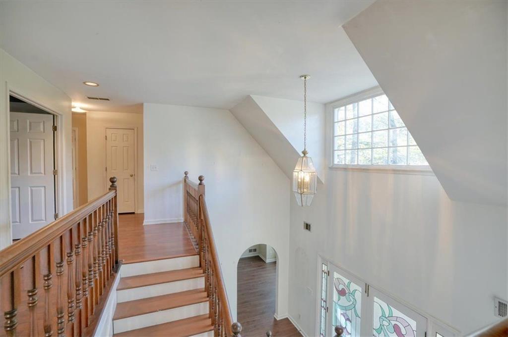 1274 Wynford Colony SW