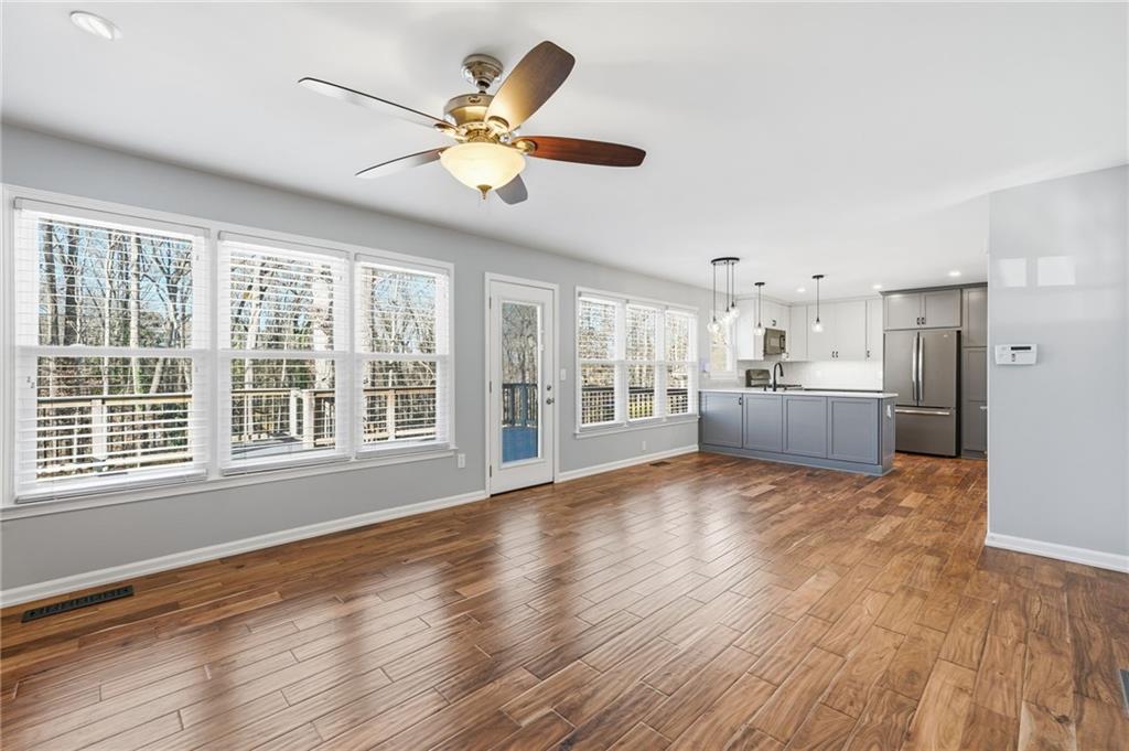 1217 Kaylyn Court NW