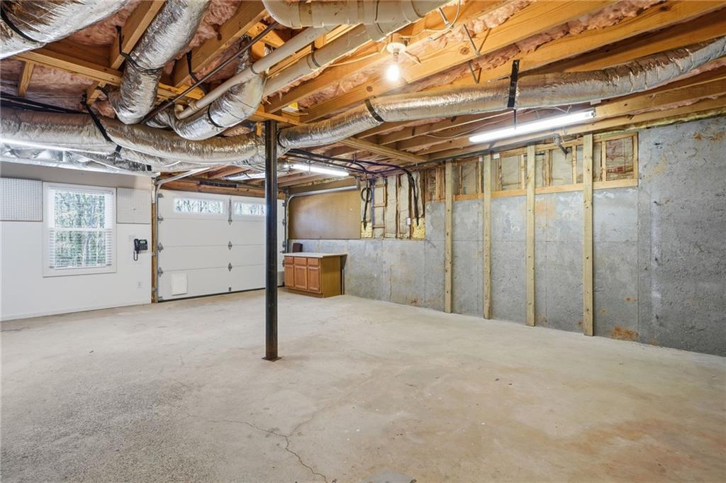 1217 Kaylyn Court NW