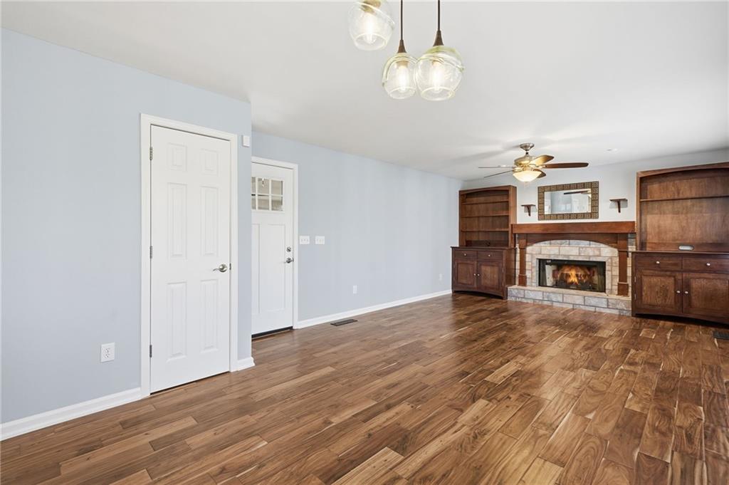 1217 Kaylyn Court NW