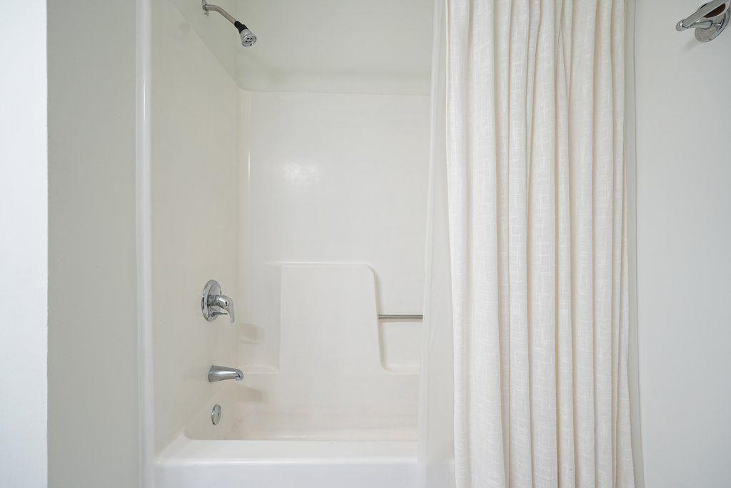 1148 Haven Brook Place