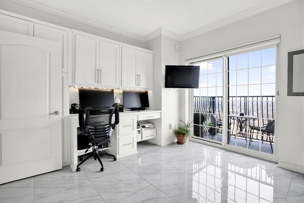 195 14th Street NE Unit 2806