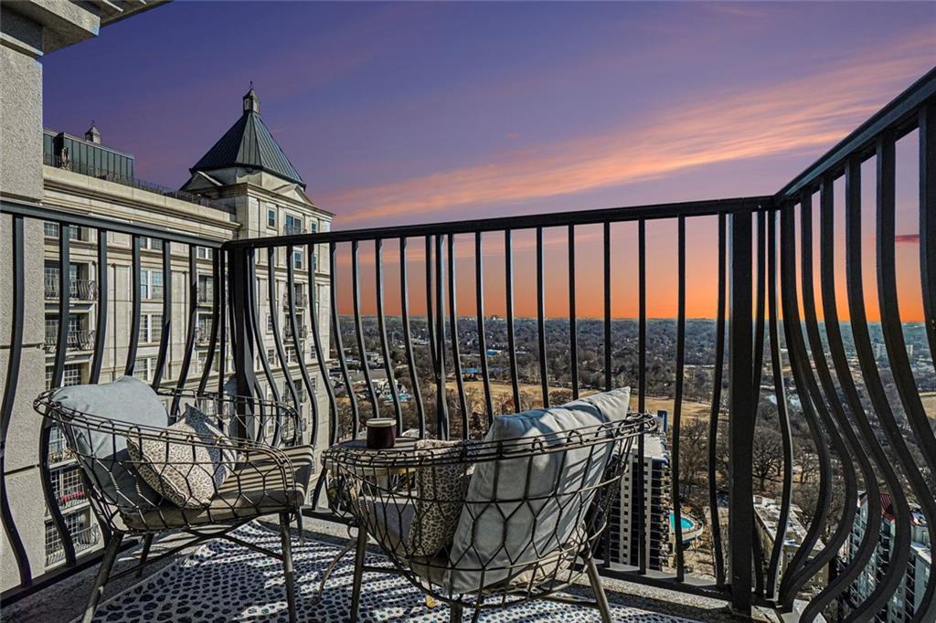 195 14th Street NE Unit 2806