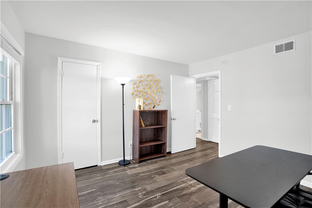 725 Dalrymple Road Unit 8-I