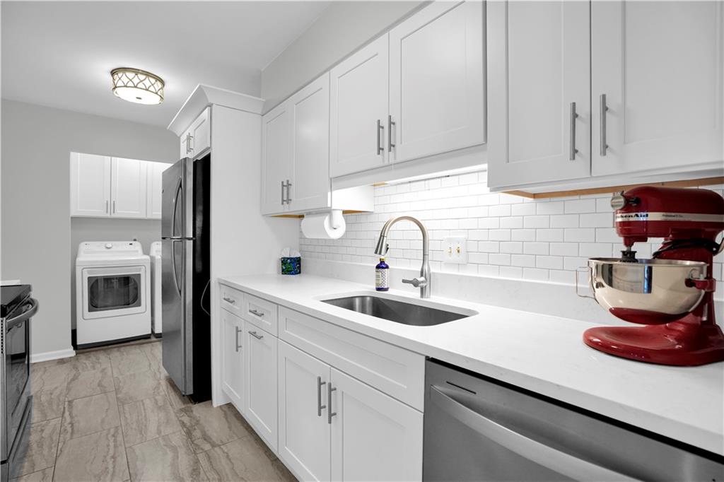 725 Dalrymple Road Unit 8-I