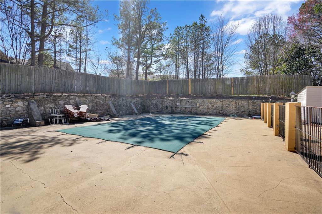 725 Dalrymple Road Unit 8-I