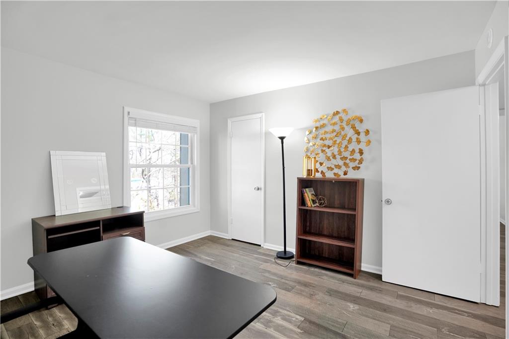 725 Dalrymple Road Unit 8-I