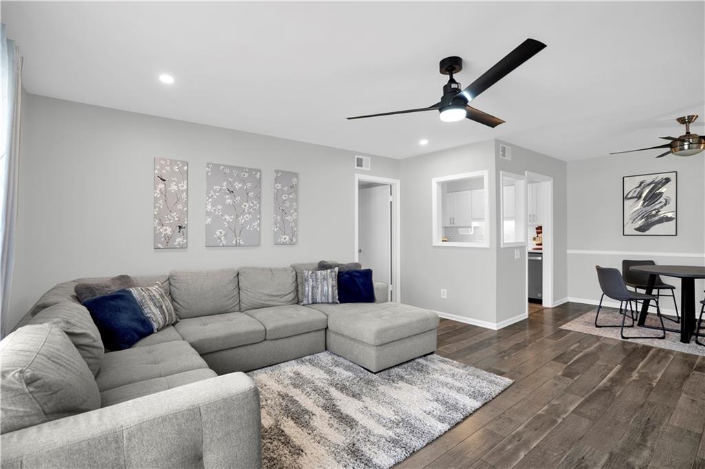 725 Dalrymple Road Unit 8-I