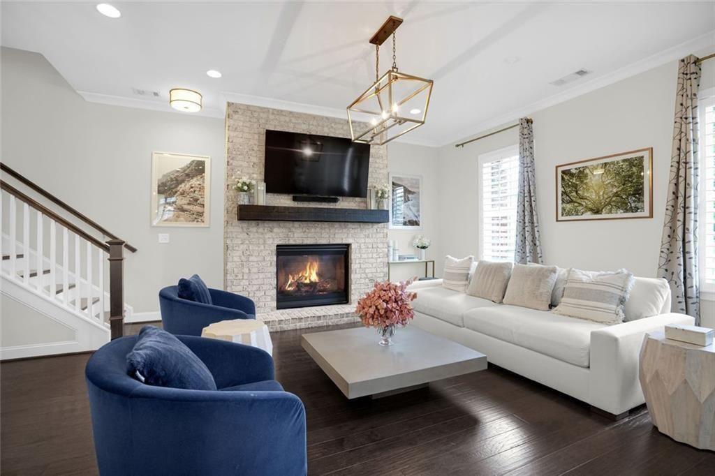 2208 Swansea Way