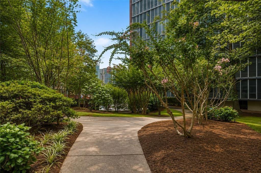 3060 Pharr Court North NW Unit 302