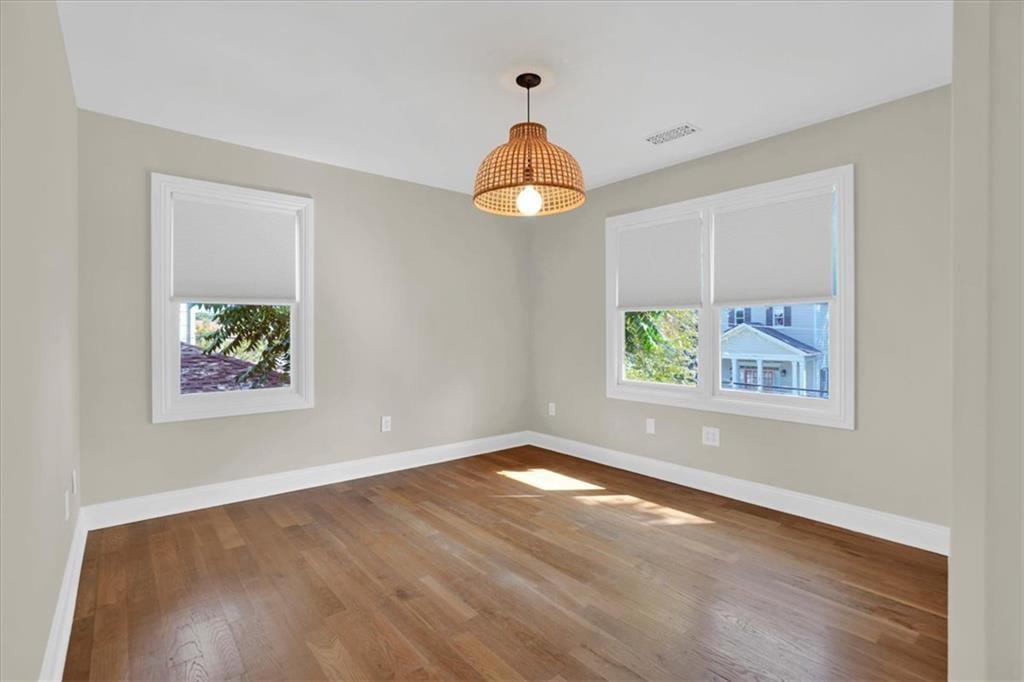 61 Chester Avenue SE