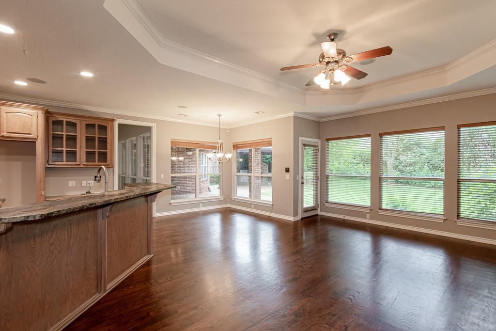 733 Riva Ridge