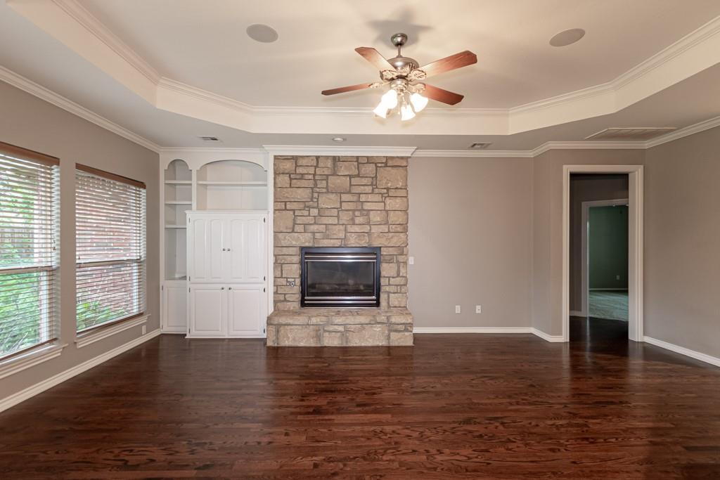 733 Riva Ridge