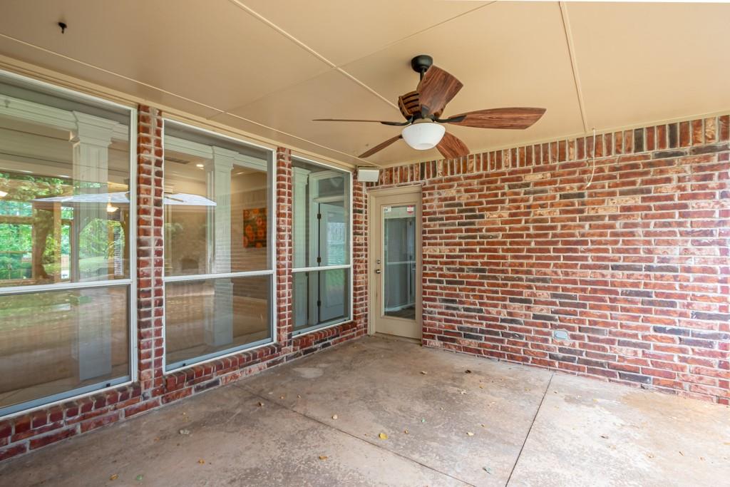 733 Riva Ridge