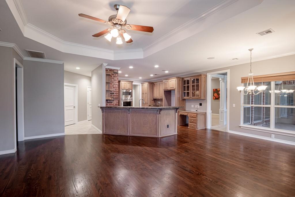 733 Riva Ridge