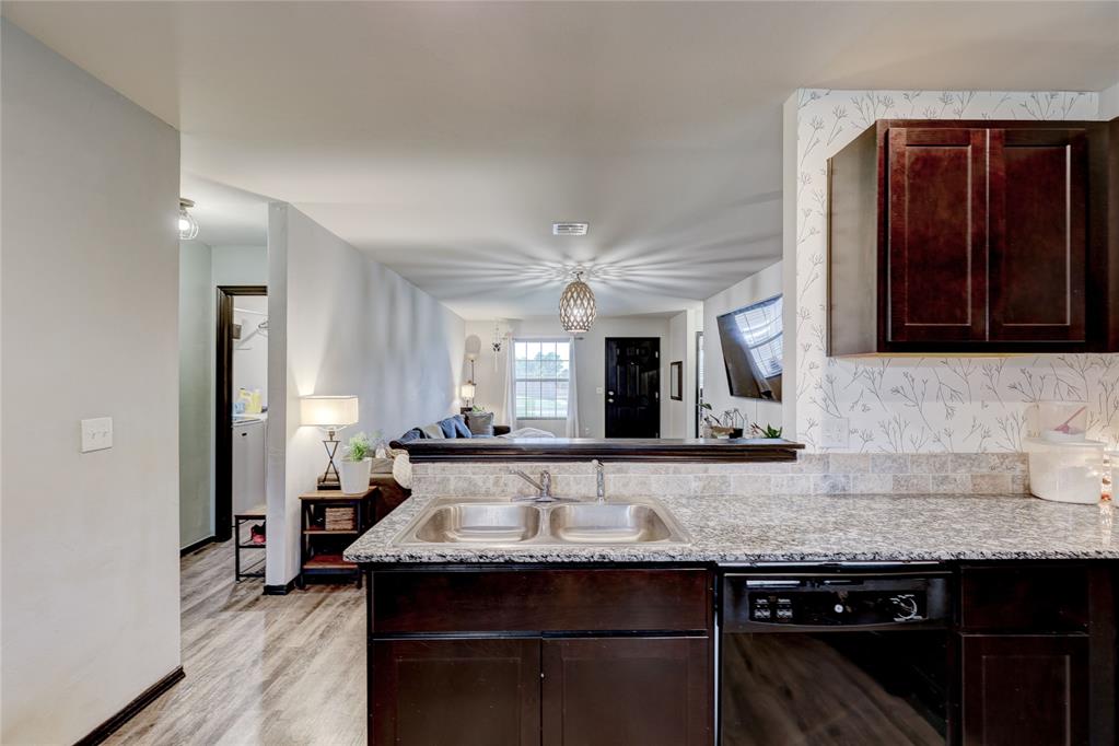 1425 Sandstone Drive