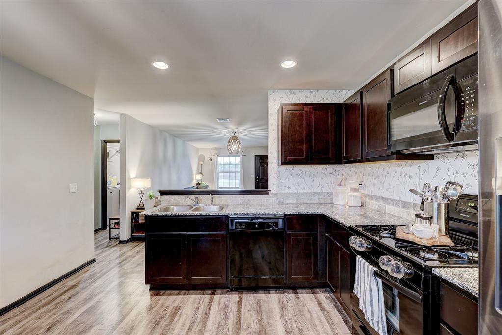 1425 Sandstone Drive