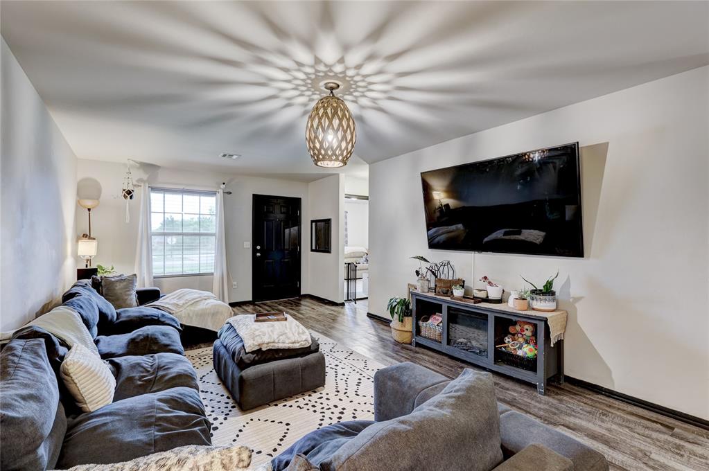 1425 Sandstone Drive