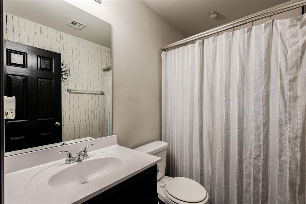 1425 Sandstone Drive