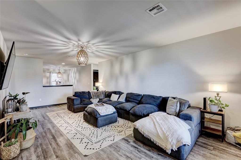 1425 Sandstone Drive