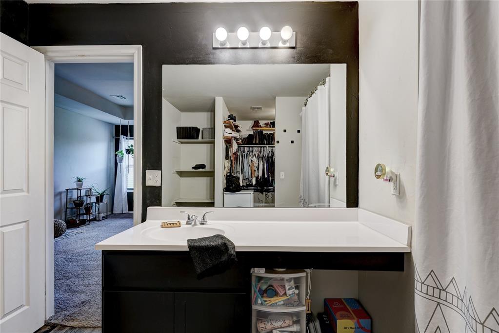 1425 Sandstone Drive