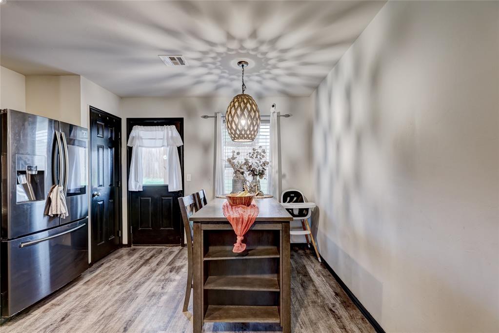 1425 Sandstone Drive