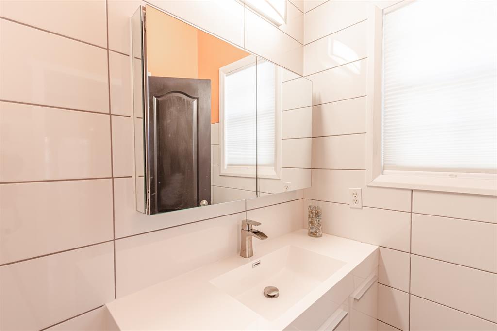 2408 Stonebridge Drive