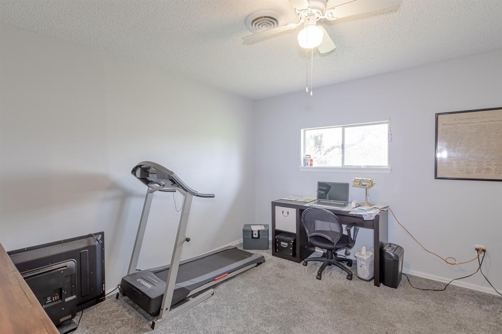 21490 Pennsylvania Avenue